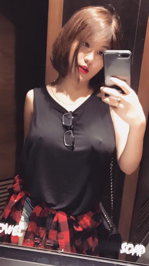 英超裁判使用新技术，提升判罚效率，英超裁判年龄限制