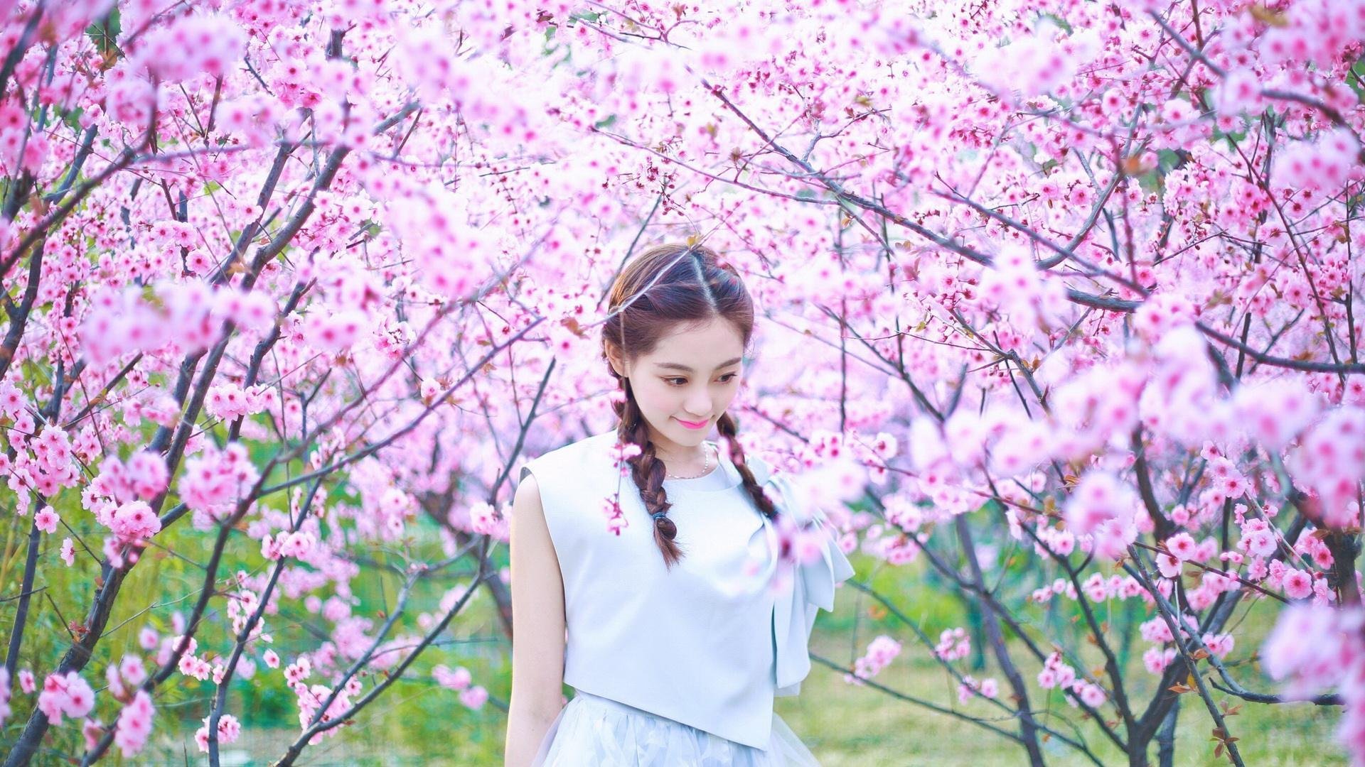 九游娱乐-某队遭遇惨败，球员面临巨大压力，某支球队