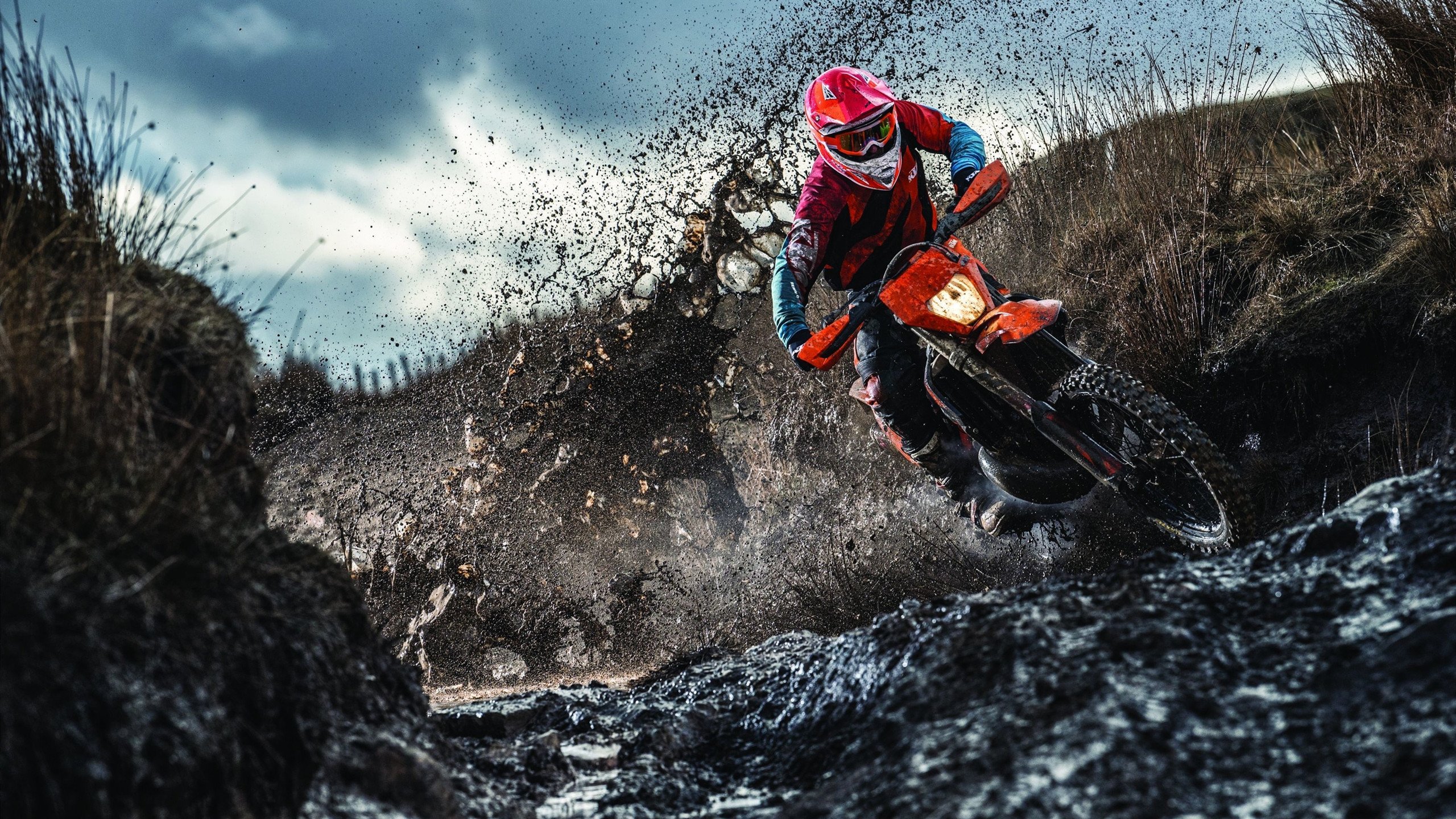 _极限漂流：在巨浪中寻求刺激_，极限漂流哪里好玩